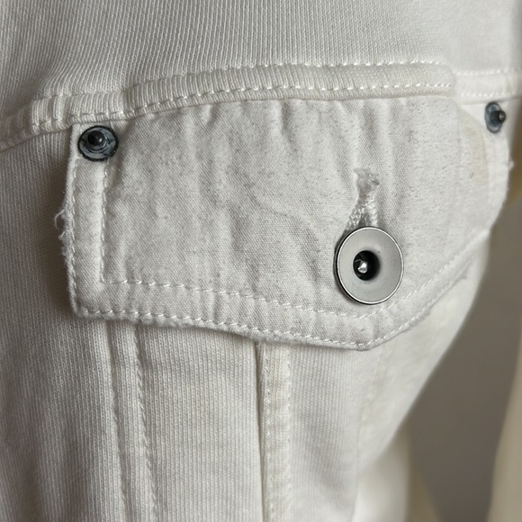 Jacket - Picture 3 of 6